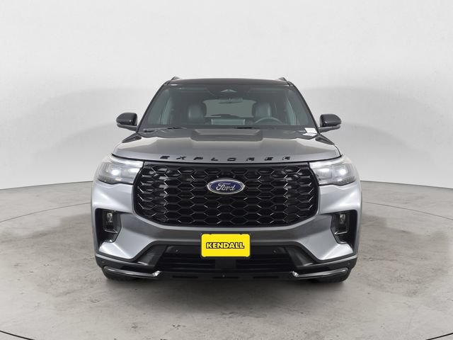Used 2026 Ford Explorer ST-Line AWD/4WD image 2