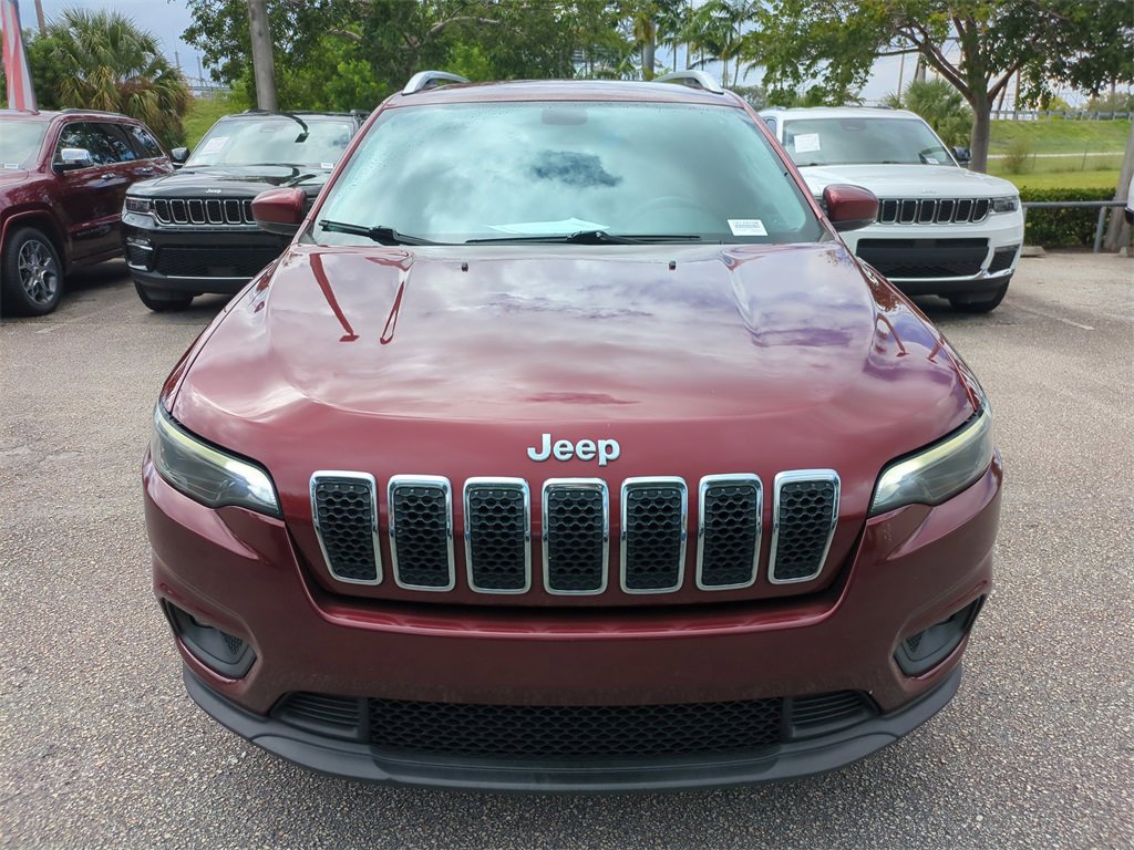 Used 2020 Jeep Cherokee Latitude Plus image 3