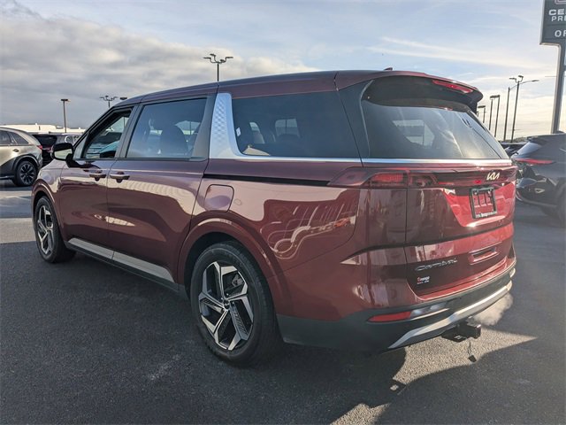 Used 2022 Kia Carnival LX image 6