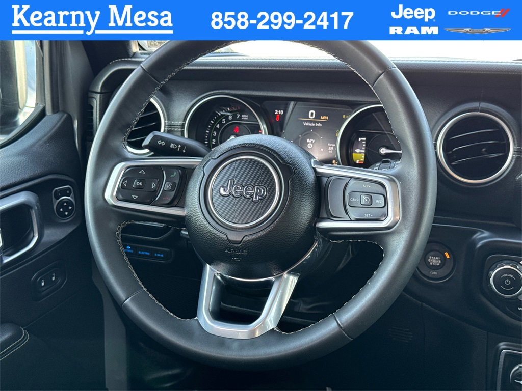 Used 2023 Jeep Wrangler Unlimited Sahara image 23