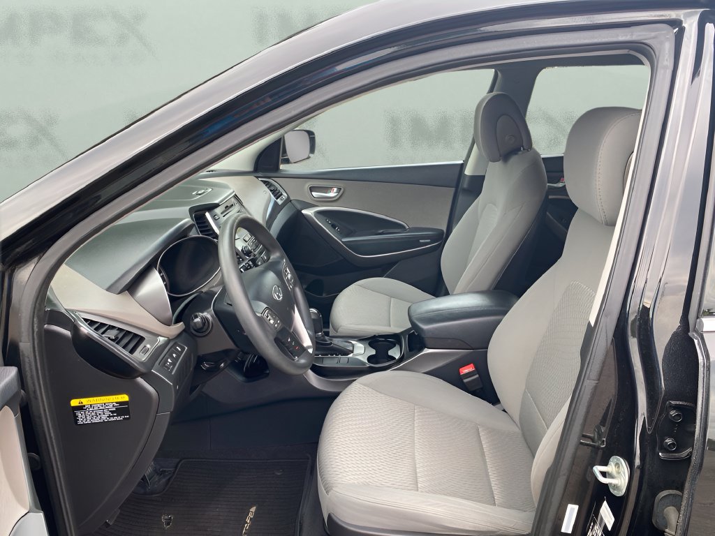 Used 2015 Hyundai Santa Fe Sport FWD image 9