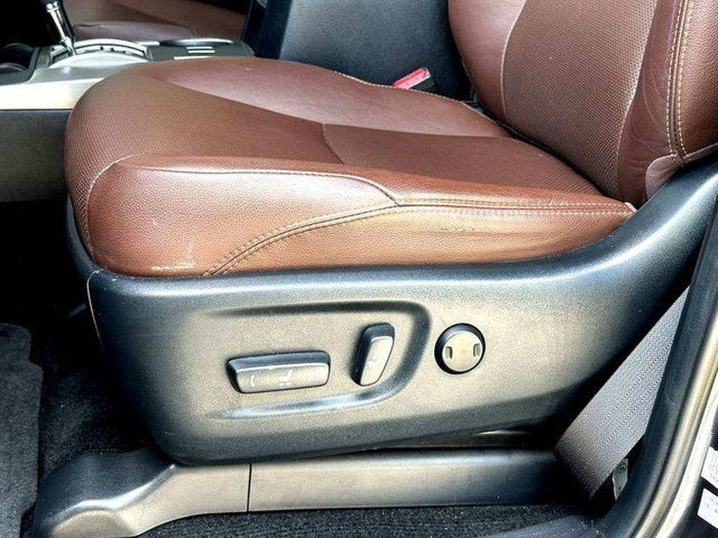 Used 2023 Toyota 4Runner Limited AWD/4WD image 12