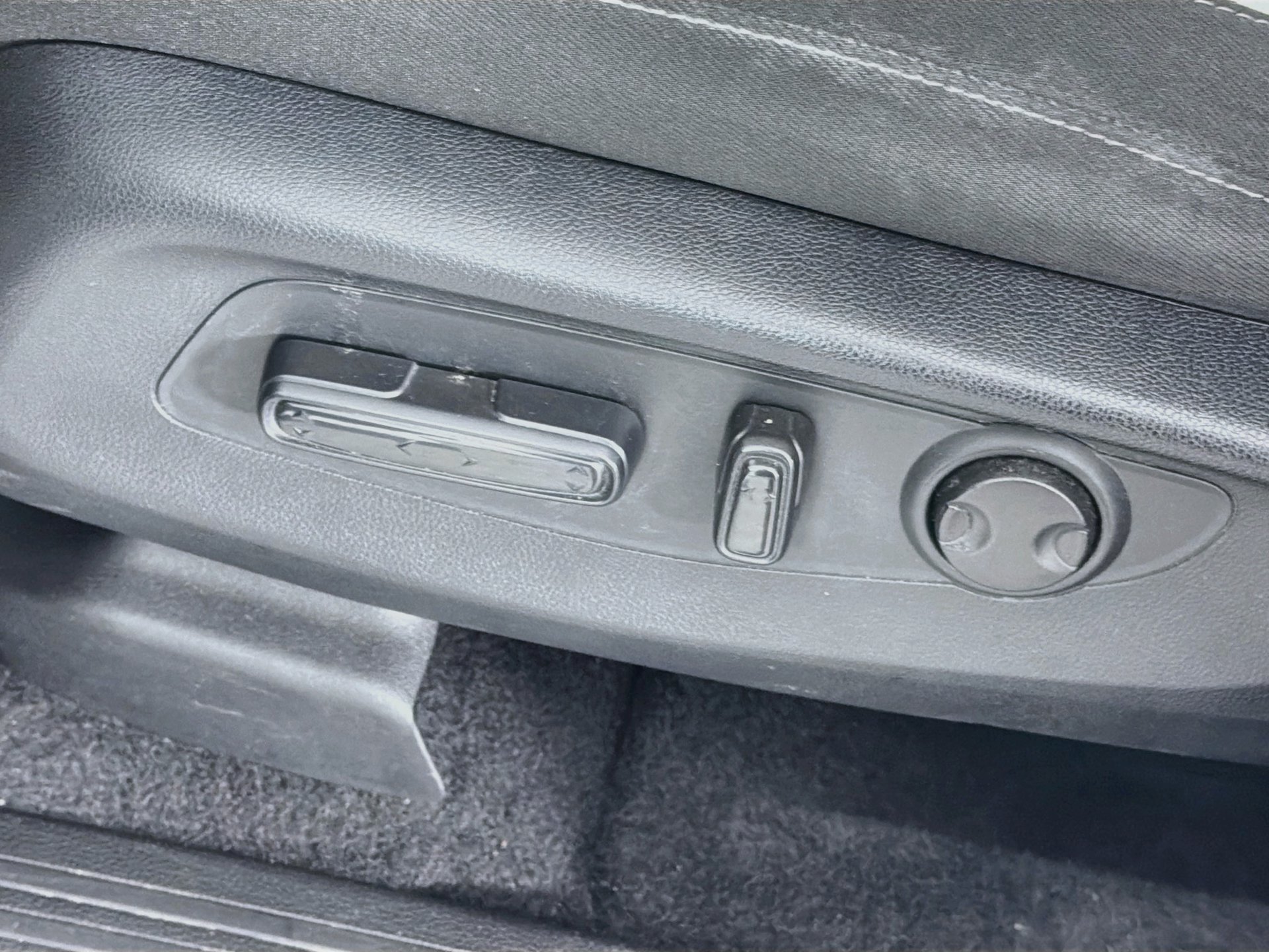 Used 2024 Honda CR-V EX image 23