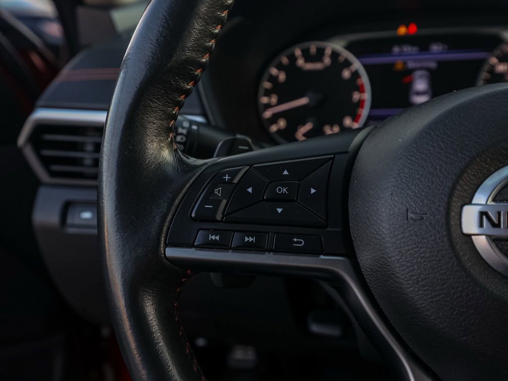 Used 2022 Nissan Altima 2.5 SR image 25