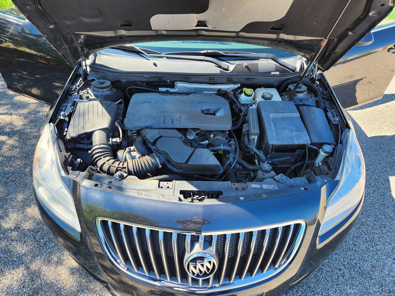 Used 2011 Buick Regal CXL w/ RL4 Preferred Equipment Group image 18