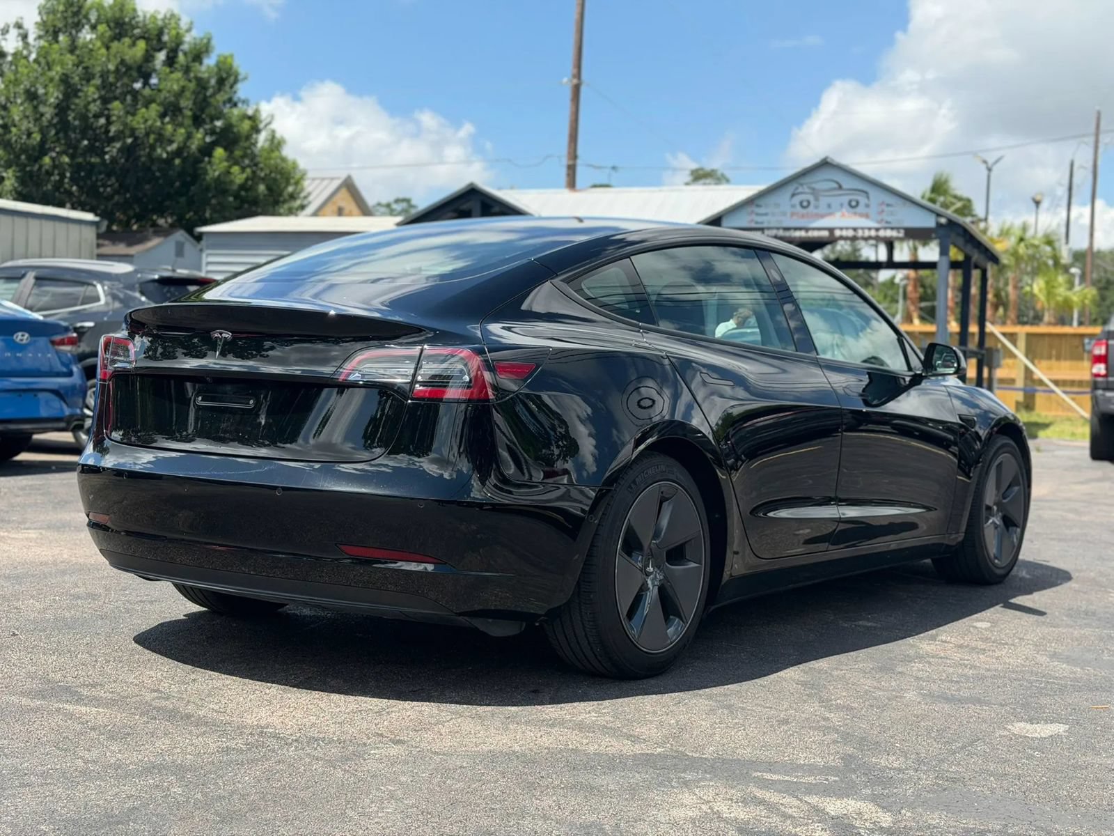 Used 2021 Tesla Model 3 Standard Range Plus RWD image 6