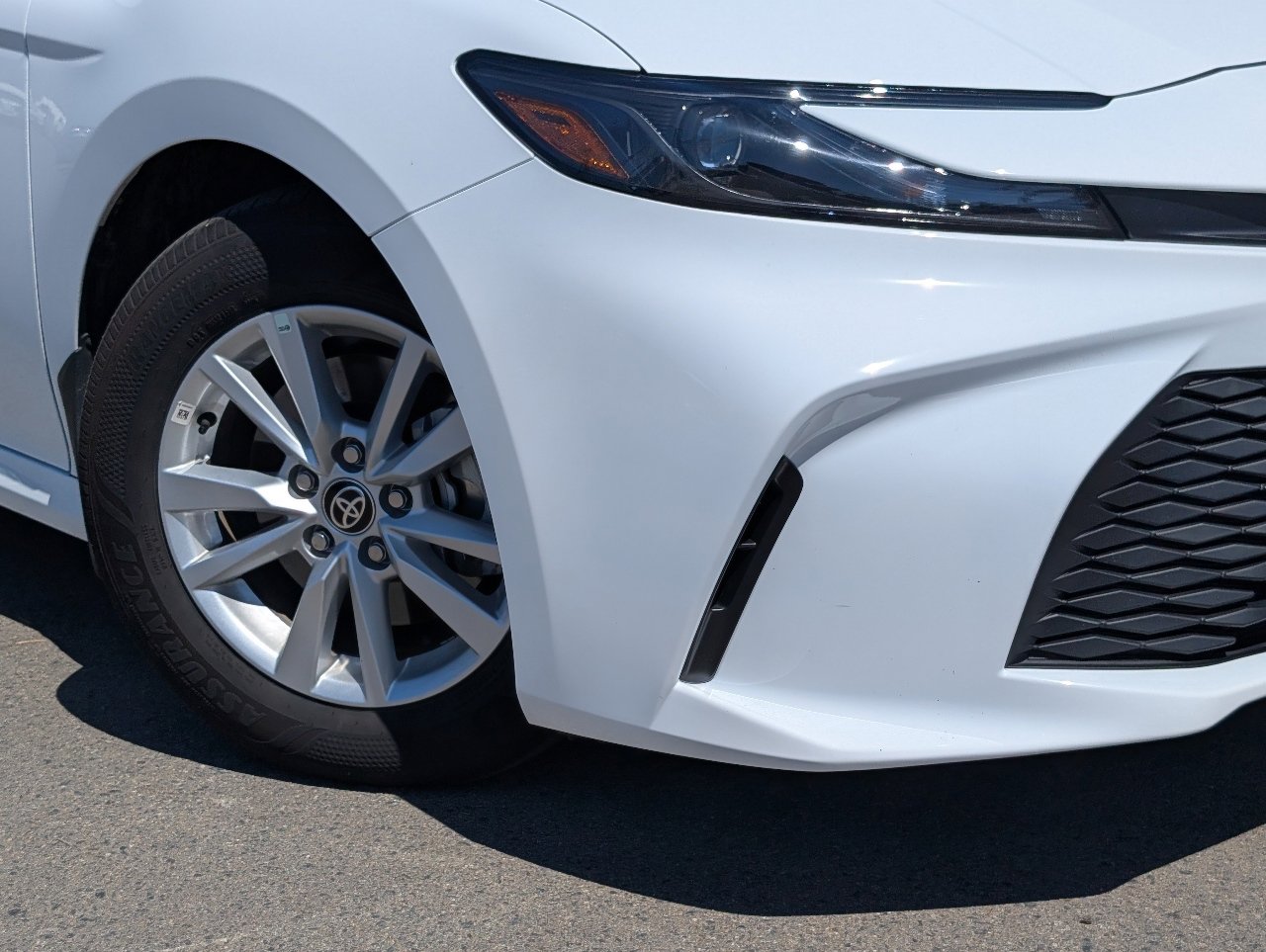 Used 2026 Toyota Camry LE image 10