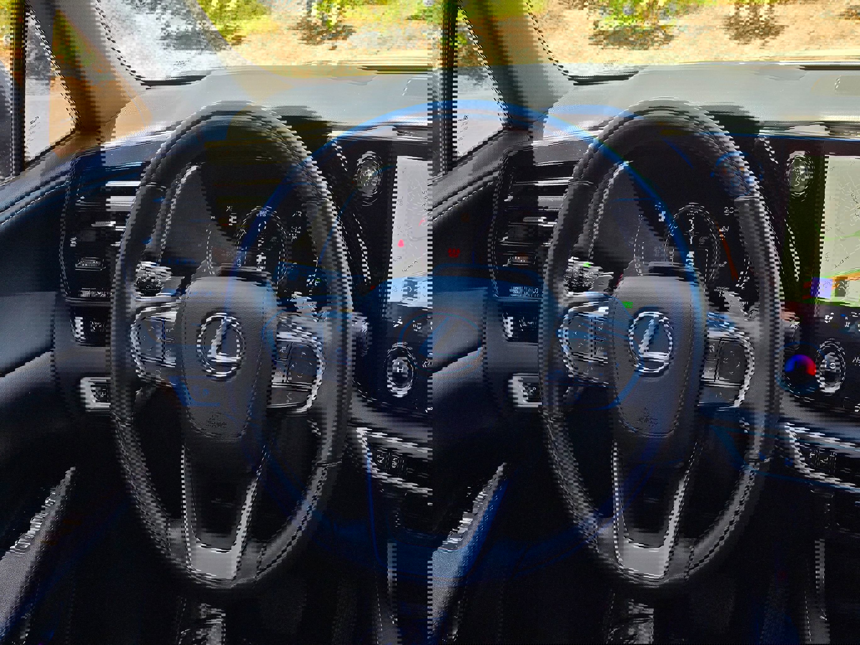 Used 2024 Lexus RX 350 w/ Convenience Package image 28