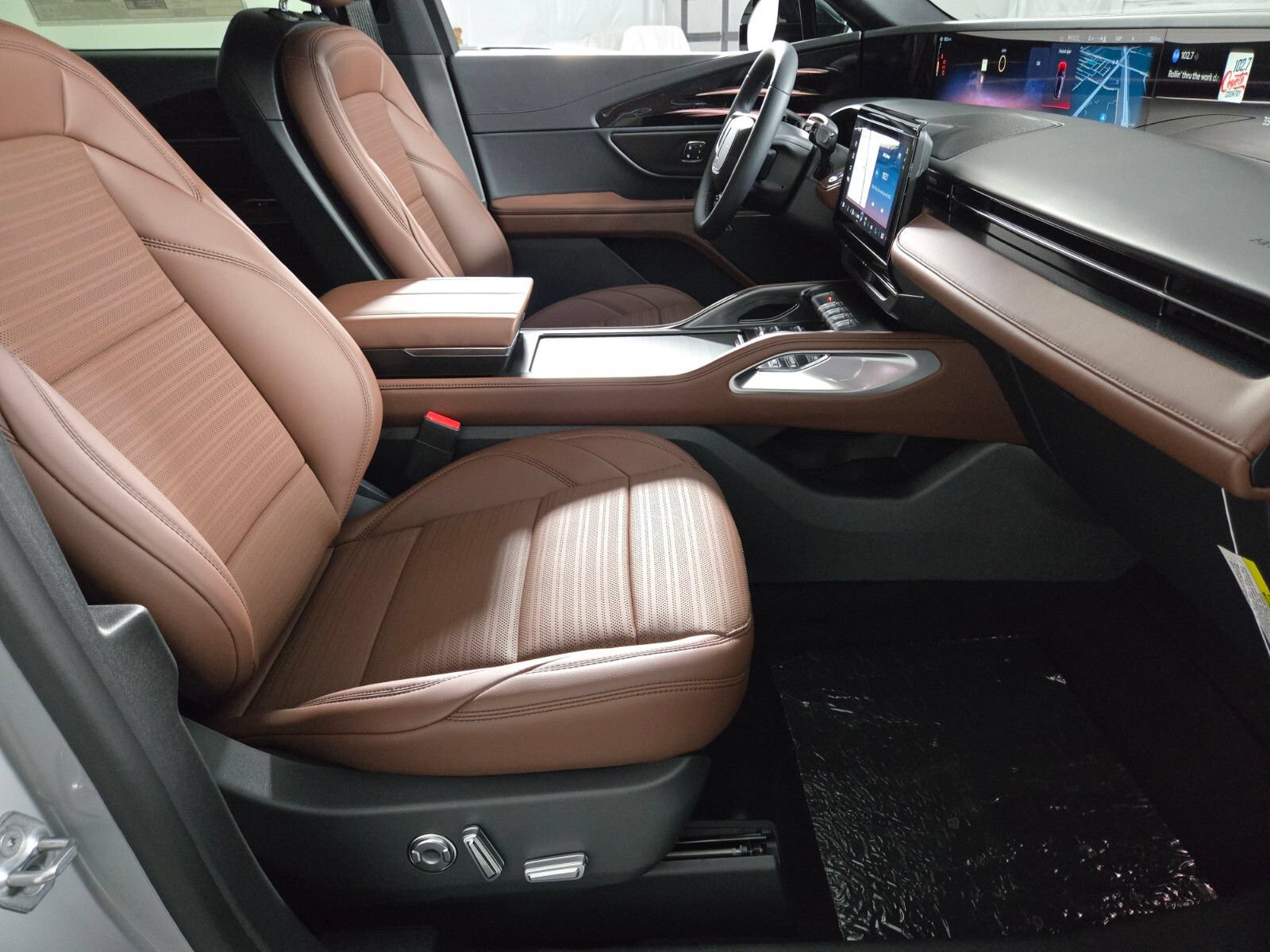 New 2026 Lincoln Nautilus Reserve w/ Jet Appearance Package AWD/4WD image 20