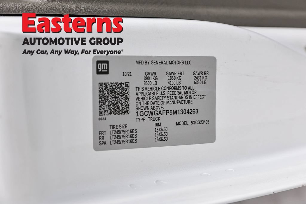 Used 2021 Chevrolet Express 2500 RWD image 31