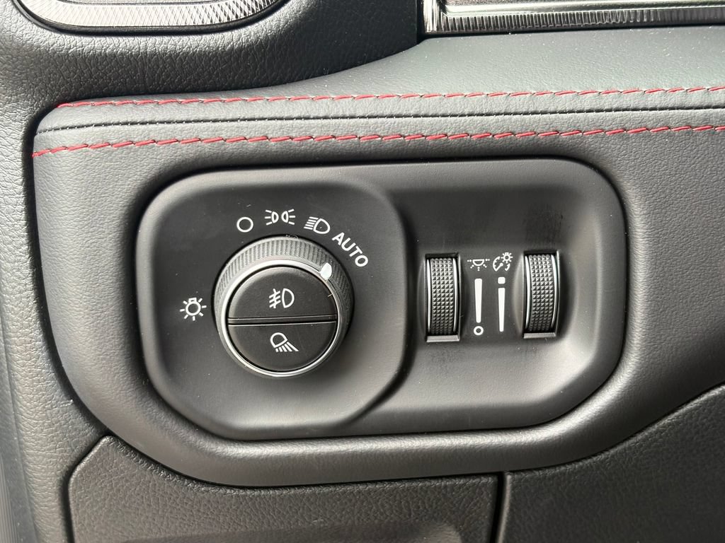 New 2026 RAM 1500 RHO w/ RHO Level 1 Equipment Group AWD/4WD image 32