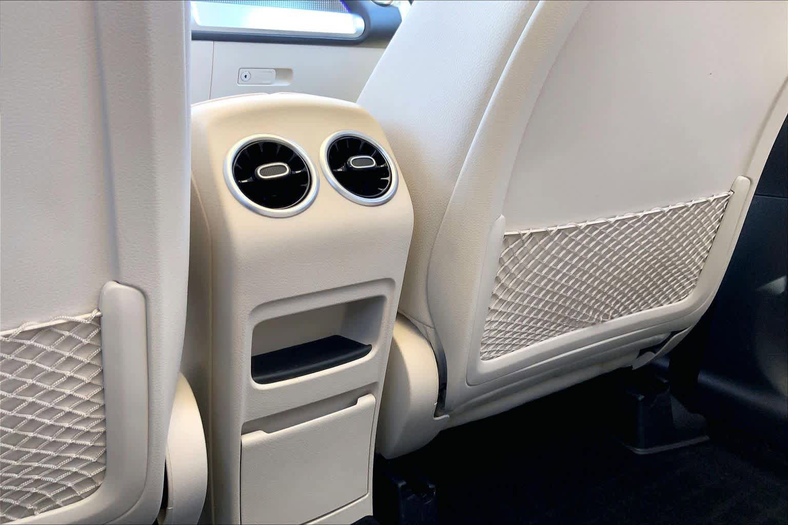 Certified 2022 Mercedes-Benz GLB 250 image 35