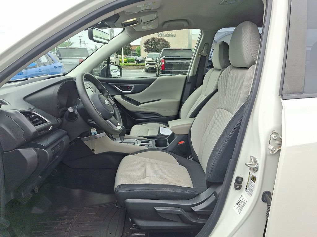Used 2023 Subaru Forester AWD/4WD image 14
