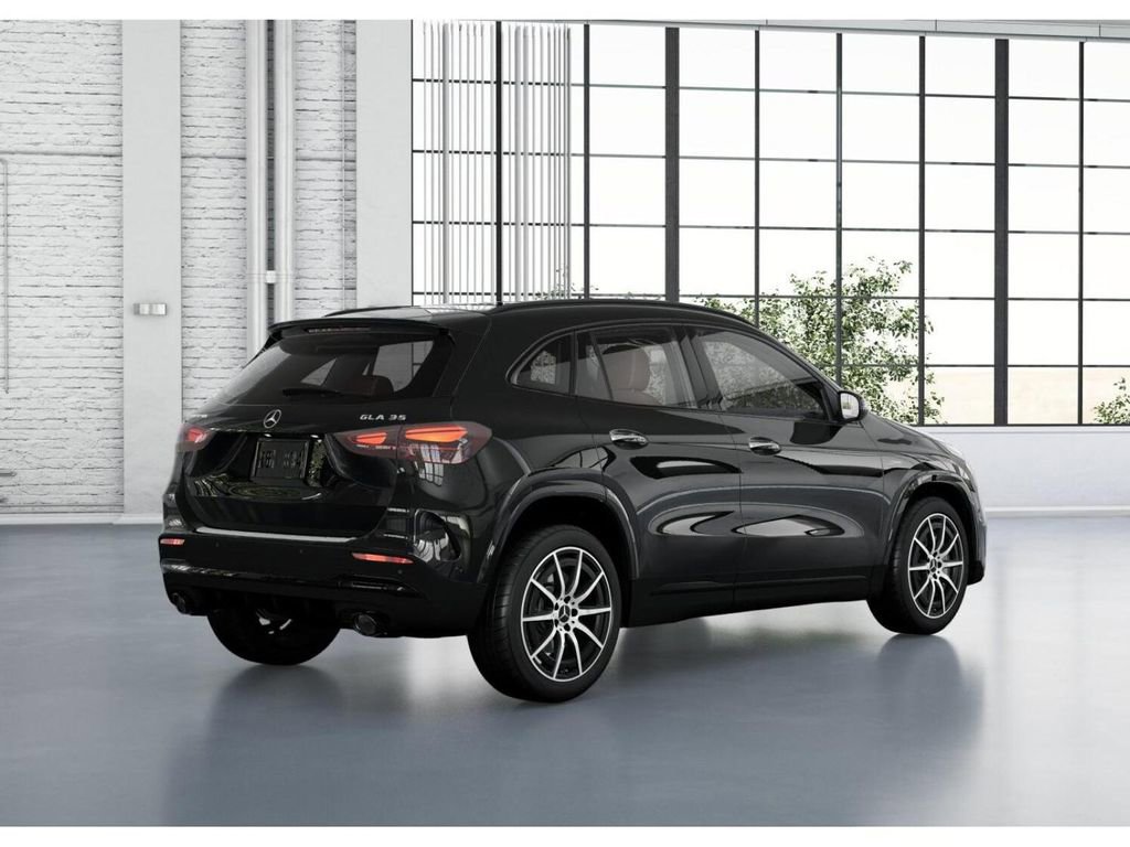 New 2026 Mercedes-Benz GLA 35 AMG 4MATIC image 21