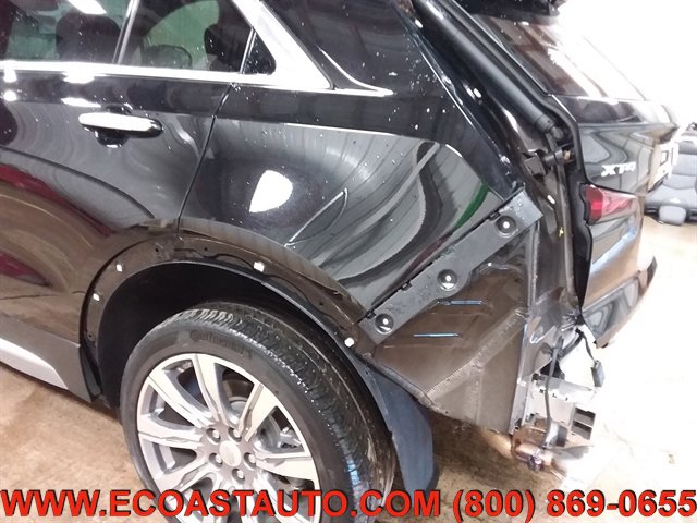 Used 2019 Cadillac XT4 Premium Luxury FWD image 16