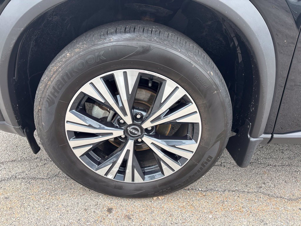 Certified 2022 Nissan Rogue SV AWD/4WD image 11