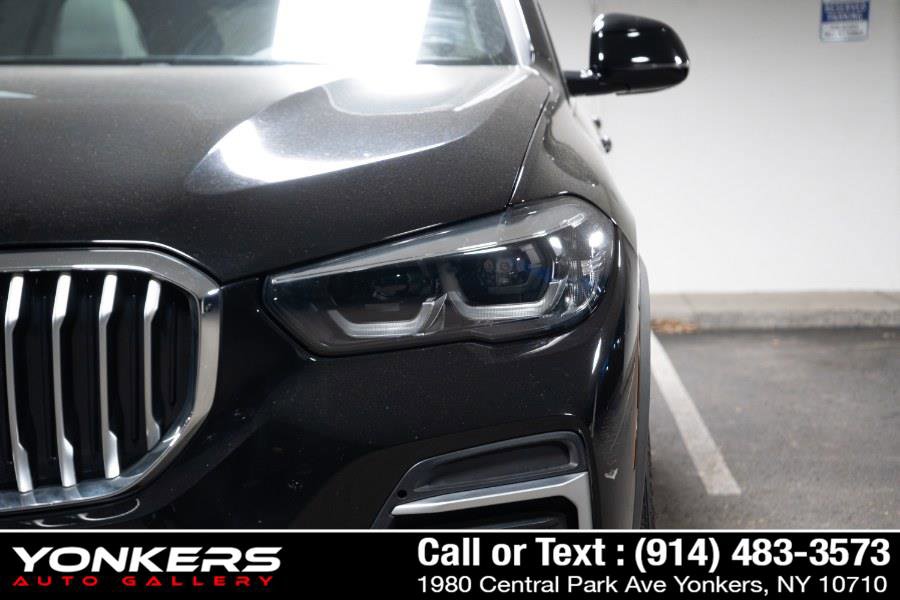 Used 2023 BMW X5 xDrive40i w/ Premium Package image 32