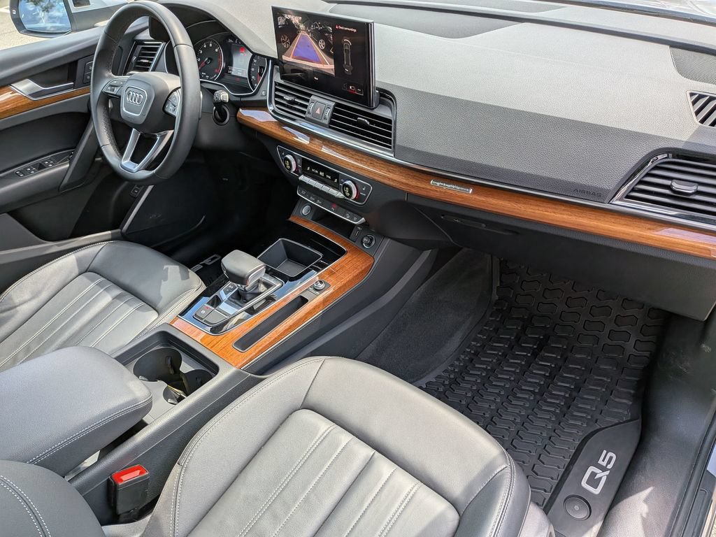 Used 2023 Audi Q5 2.0T Premium w/ Convenience Package AWD/4WD image 34