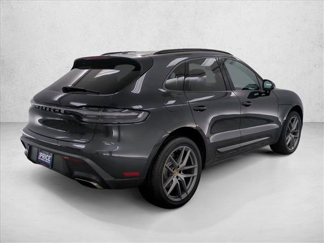 Used 2022 Porsche Macan image 5