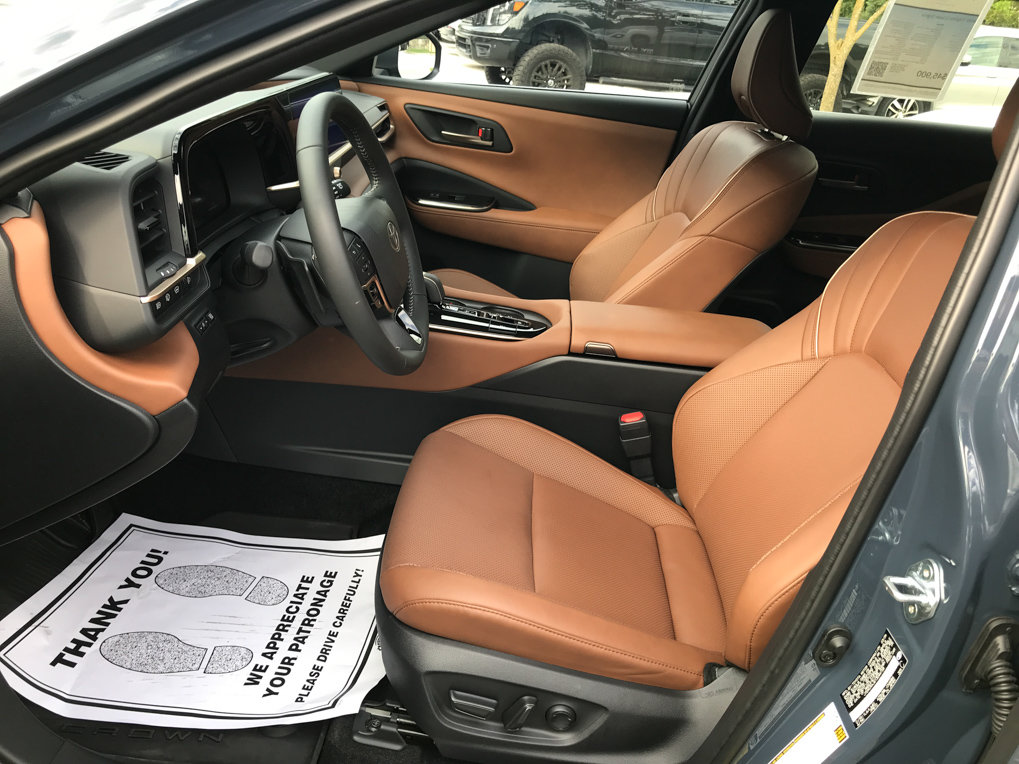 Certified 2026 Toyota Crown Signia AWD/4WD image 24