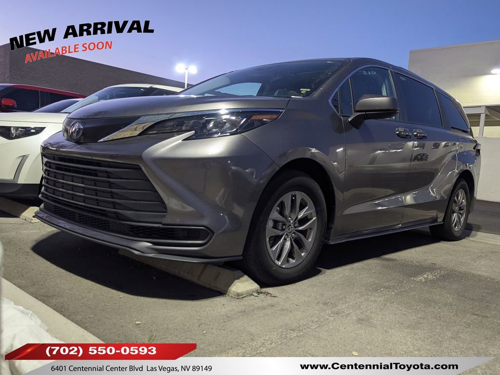 Used 2024 Toyota Sienna LE