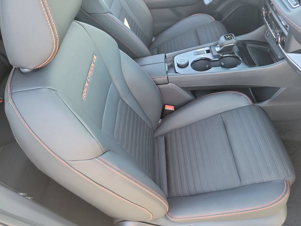 New 2026 Nissan Rogue SV AWD/4WD image 18