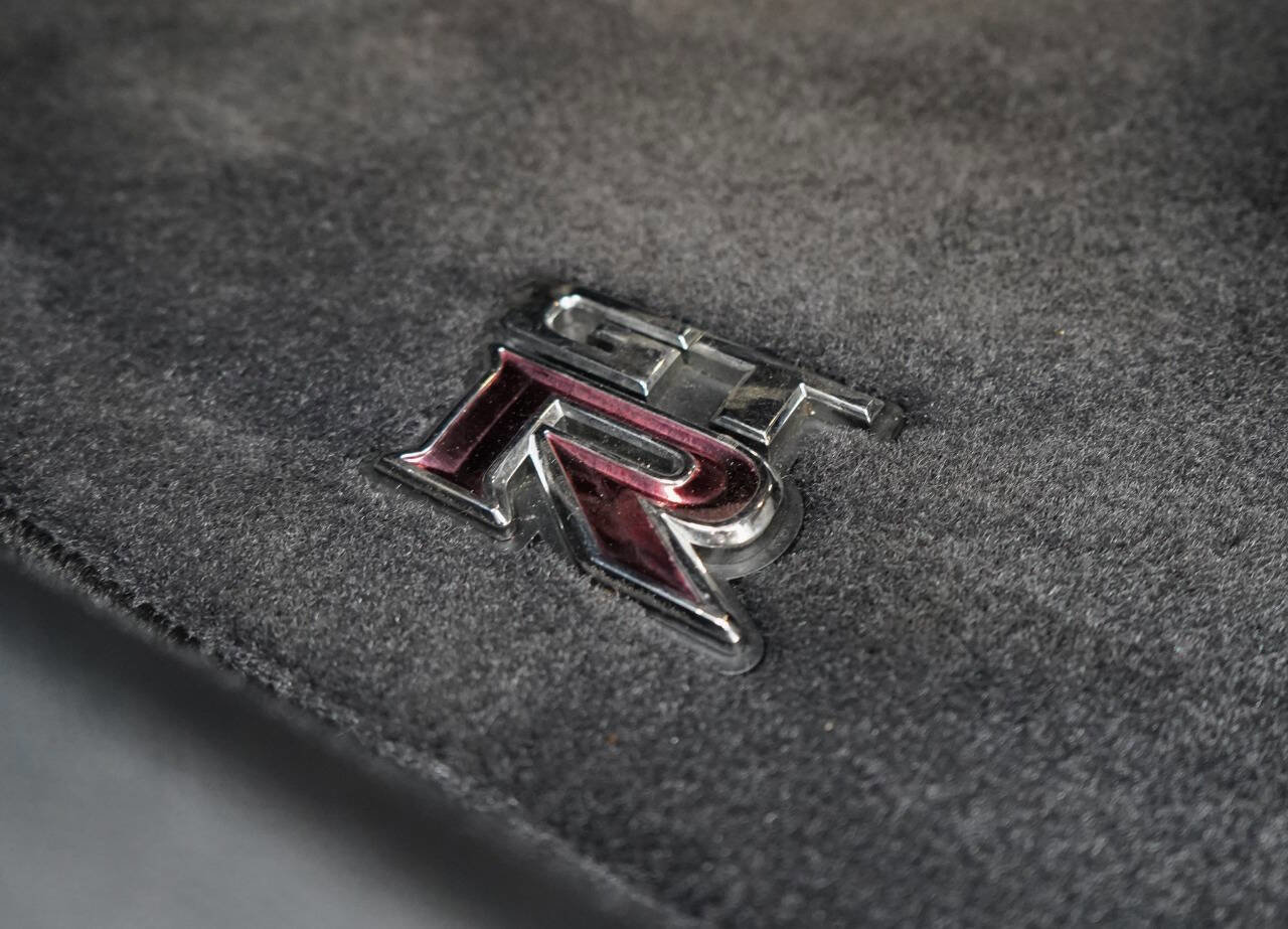 Used 2021 Nissan GT-R Premium image 47