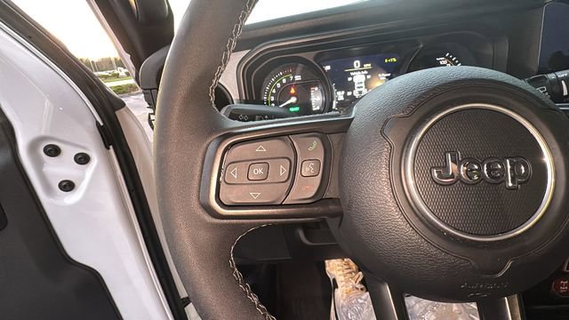Used 2025 Jeep Wrangler Unlimited Sport S 4xe AWD/4WD image 17