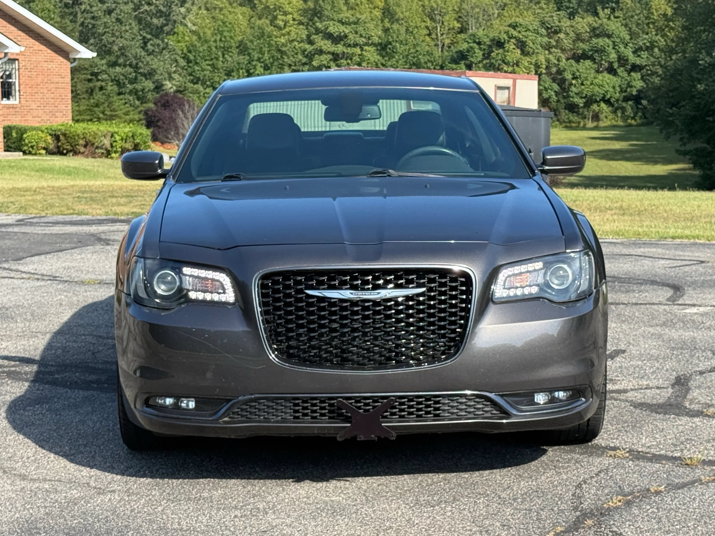 Used 2020 Chrysler 300 S RWD image 2