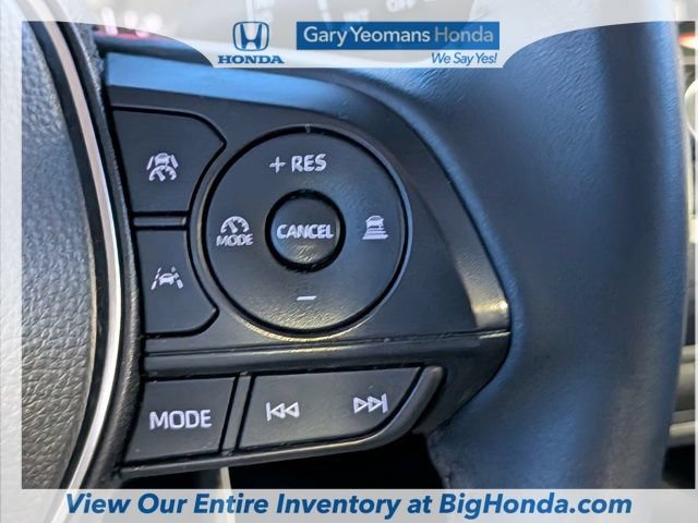 Used 2024 Toyota Corolla Cross LE FWD image 27