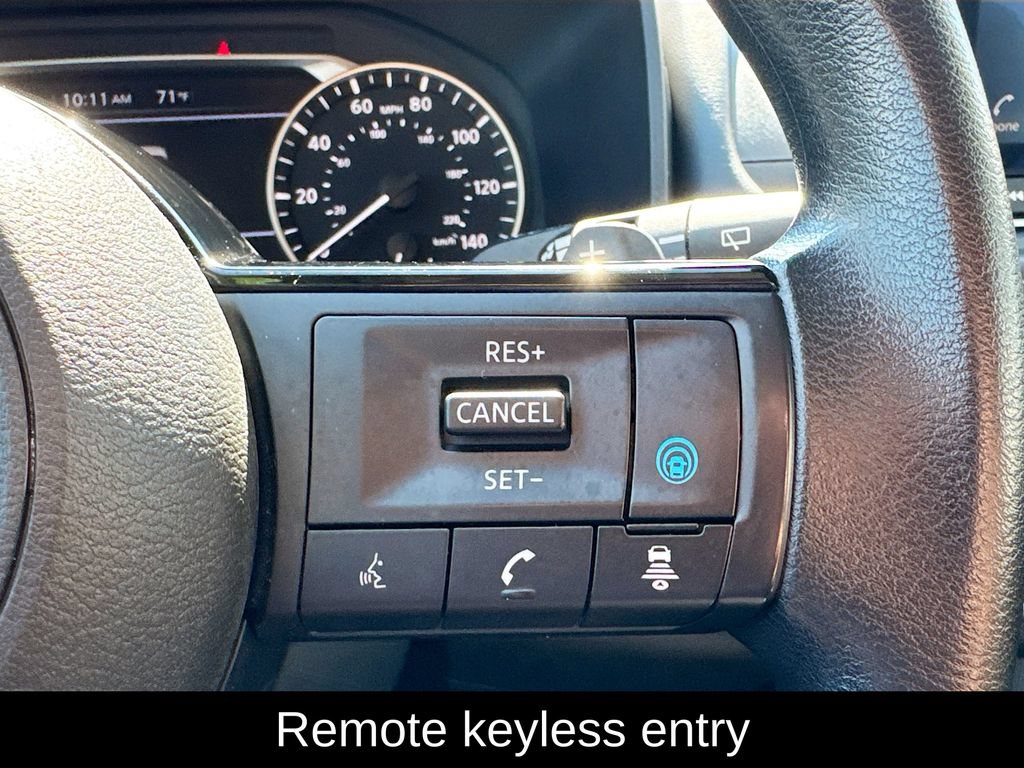 Certified 2023 Nissan Rogue SV FWD image 10
