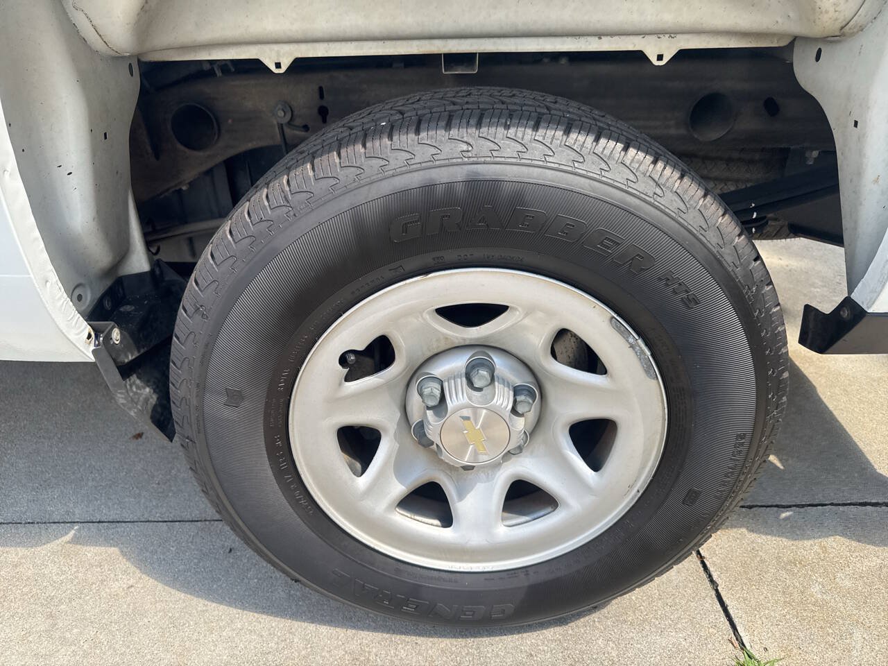 Used 2017 Chevrolet Silverado 1500 W/T RWD image 20