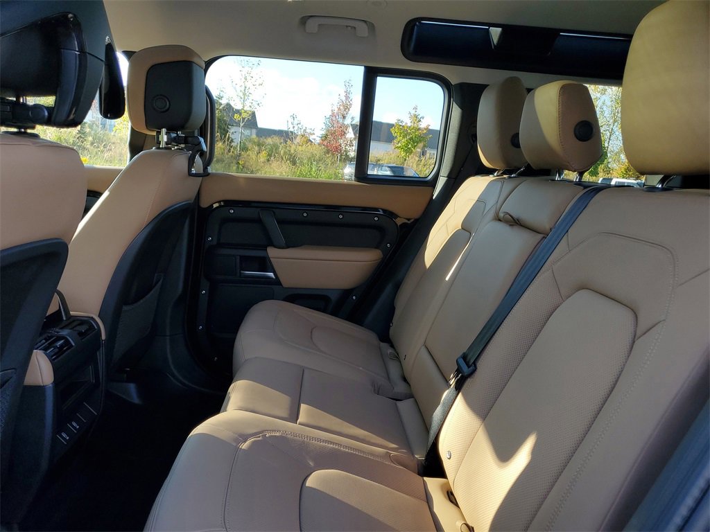 New 2026 Land Rover Defender 110 S image 29