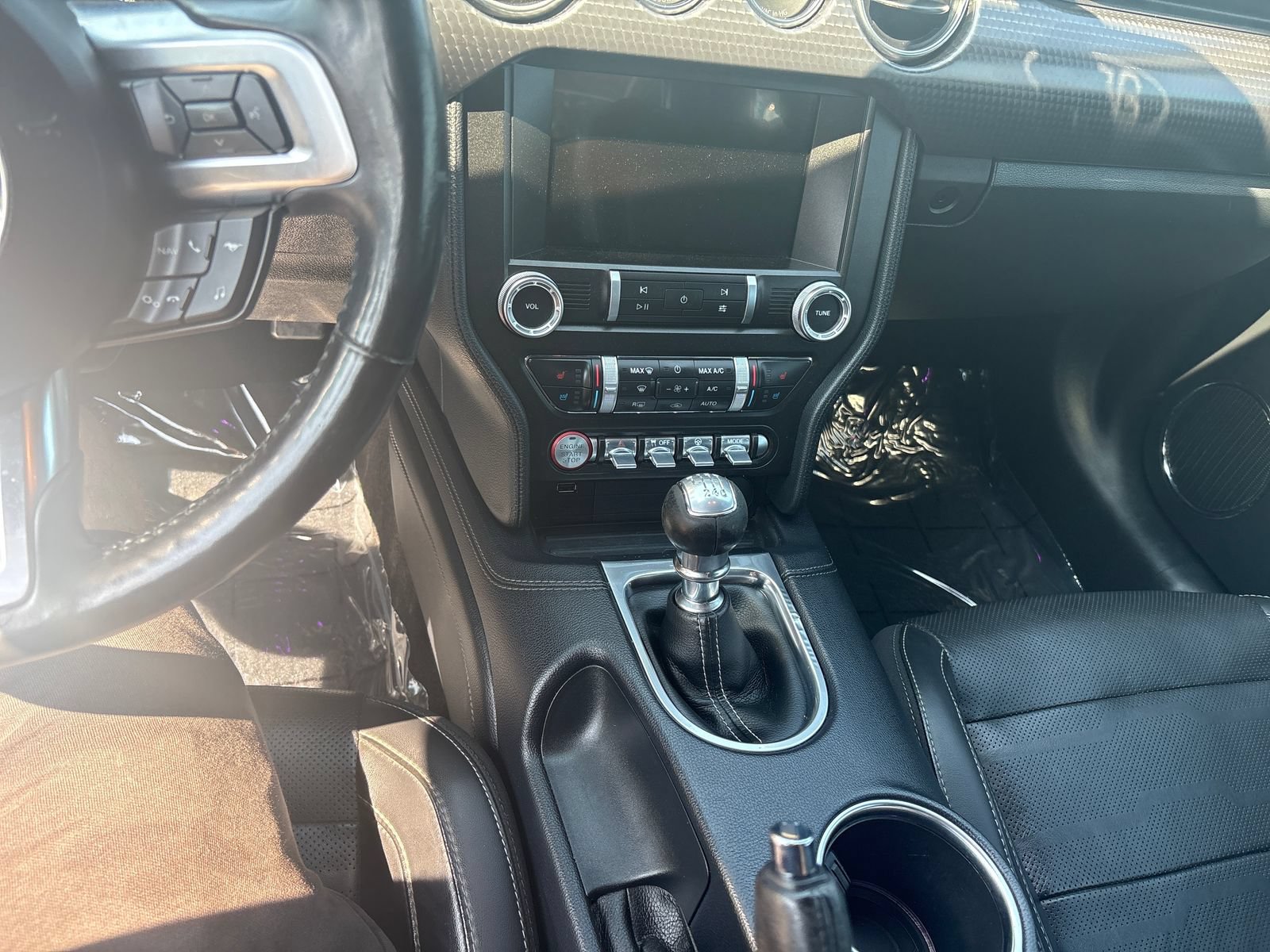 Used 2020 Ford Mustang GT Premium w/ GT Performance Package RWD image 13