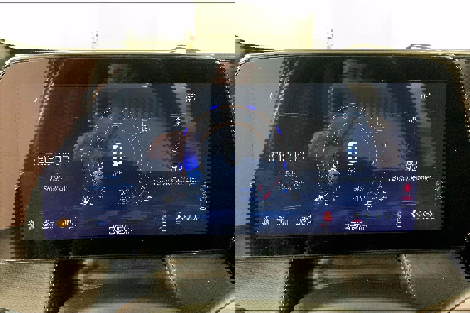 Used 2025 Chevrolet Equinox LT w/ Convenience Package II image 20