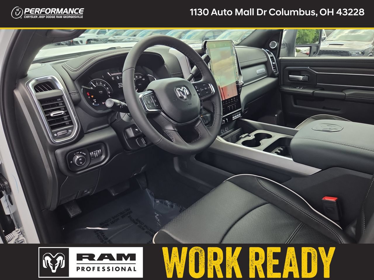 New 2026 RAM 2500 Laramie AWD/4WD image 17