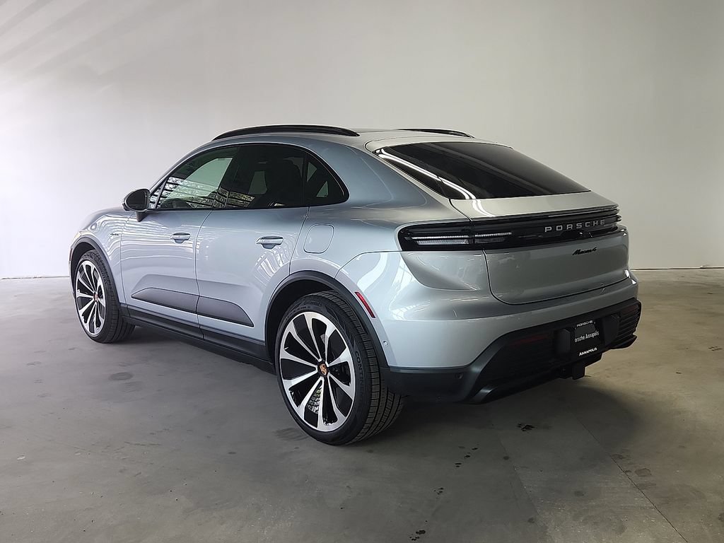 New 2026 Porsche Macan 4 Electric AWD/4WD image 3