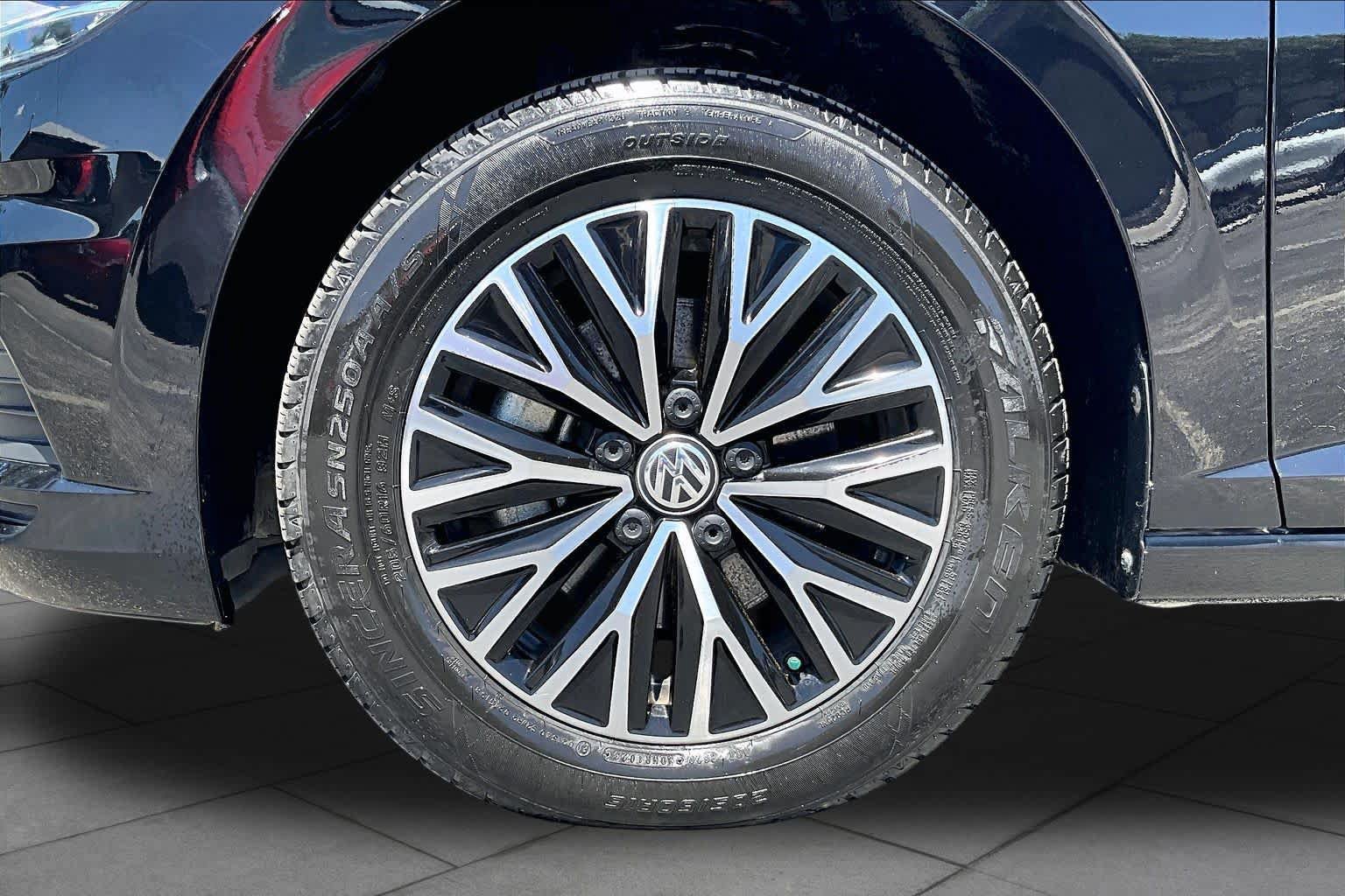 Used 2021 Volkswagen Jetta SE FWD image 11