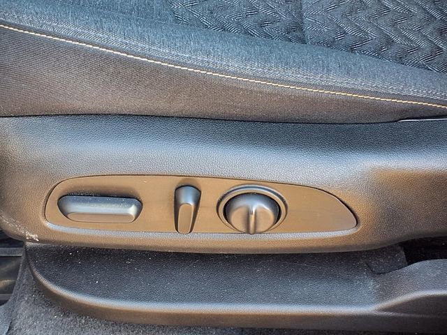 Used 2023 Chevrolet Equinox LT image 4