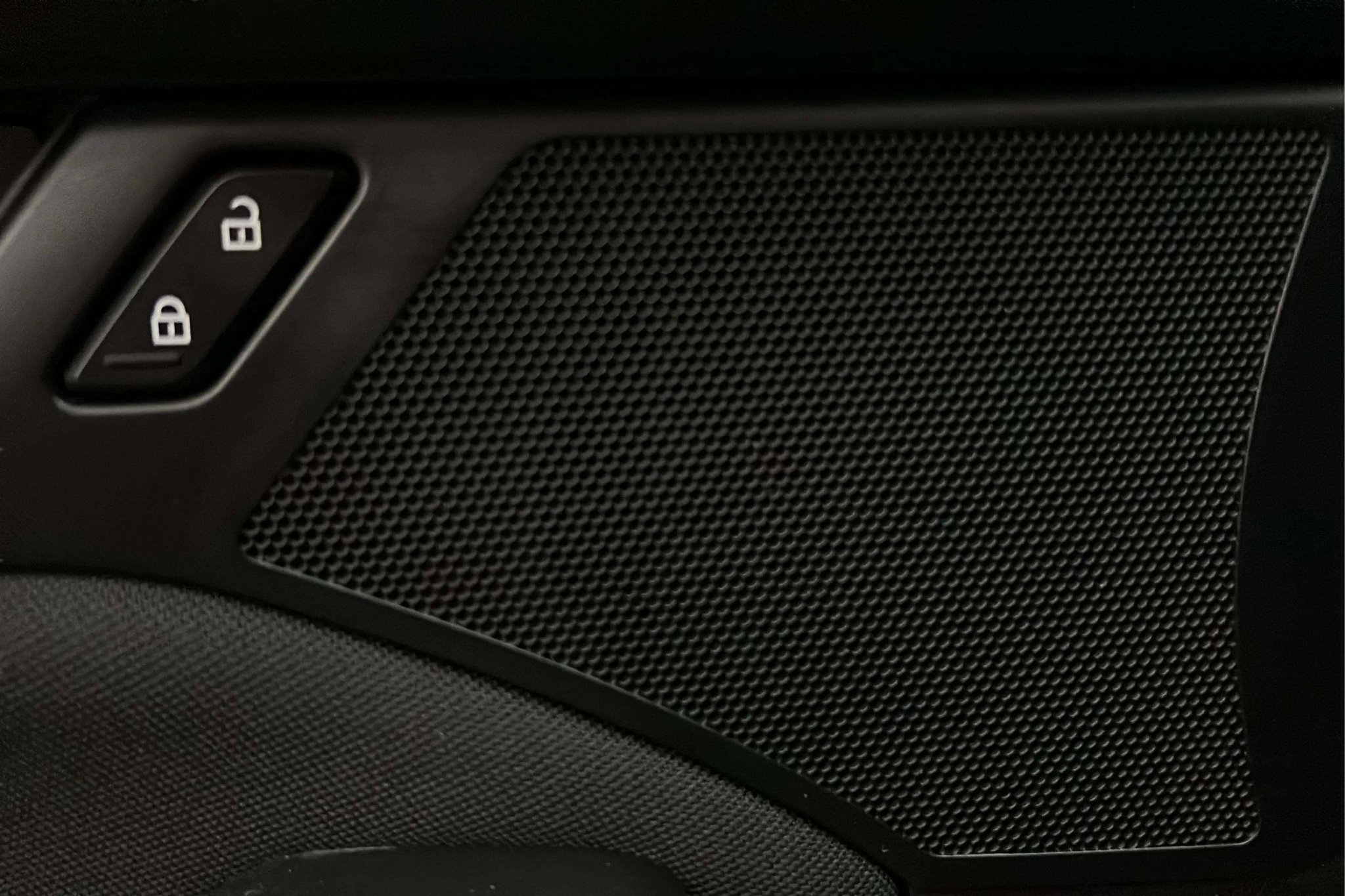 Used 2021 MAZDA MAZDA3 s image 46