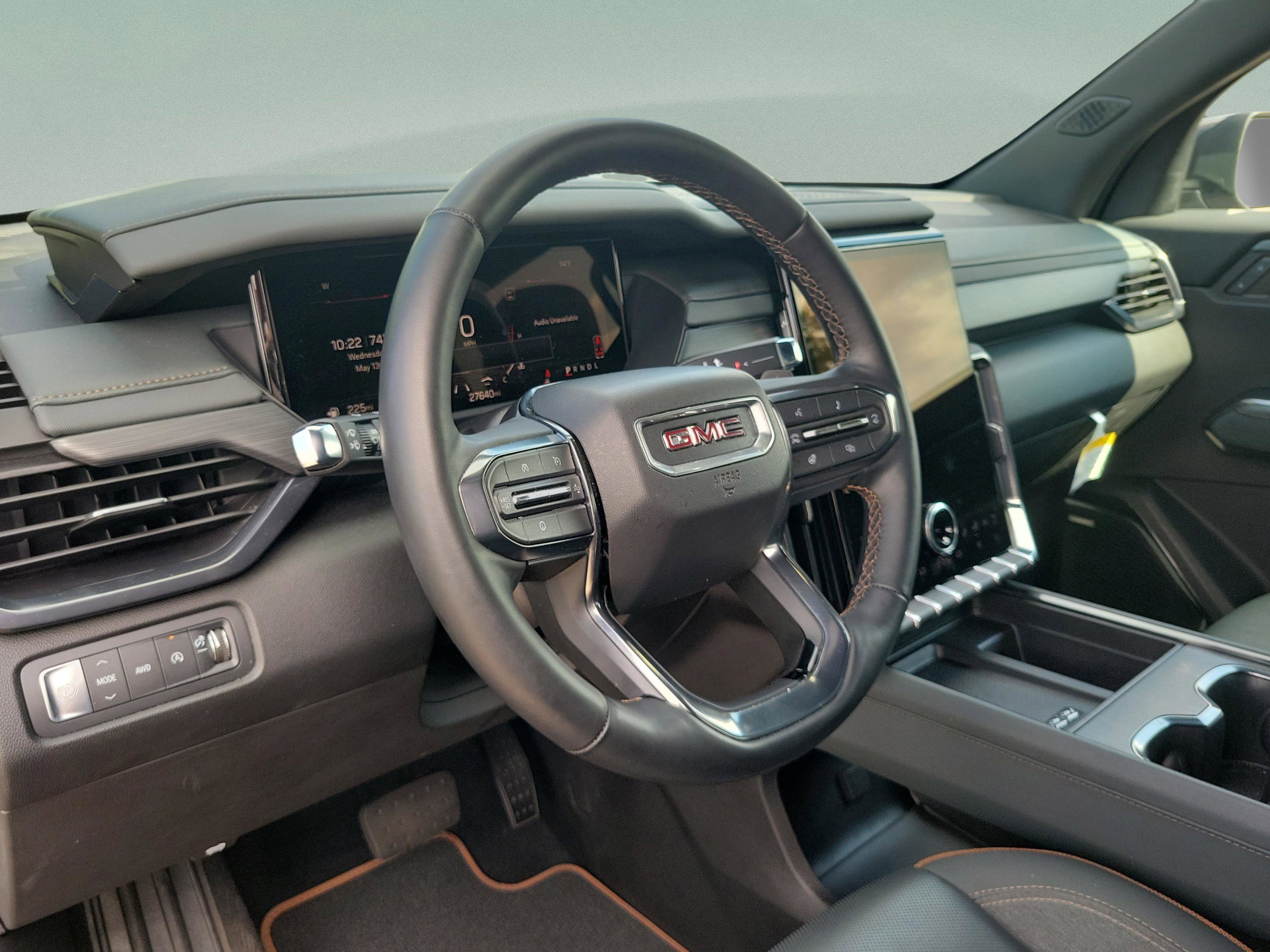 Used 2024 GMC Acadia AT4 w/ Luxury Package AWD/4WD image 24