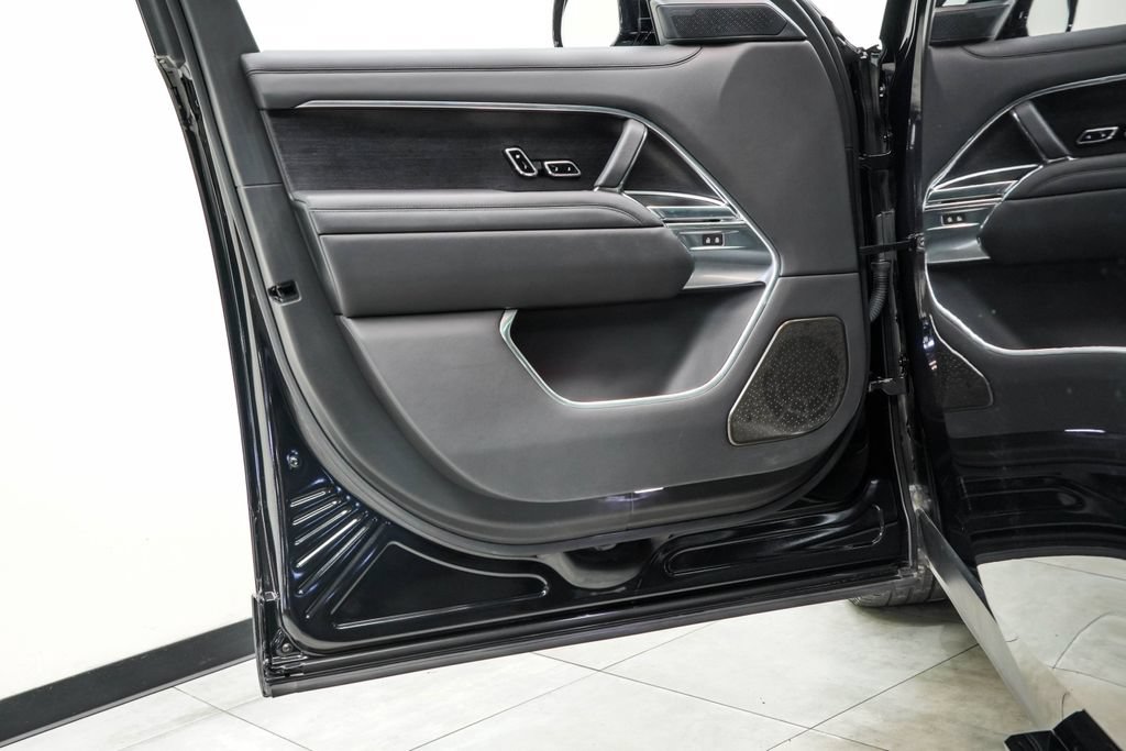 Used 2023 Land Rover Range Rover First Edition AWD/4WD image 46