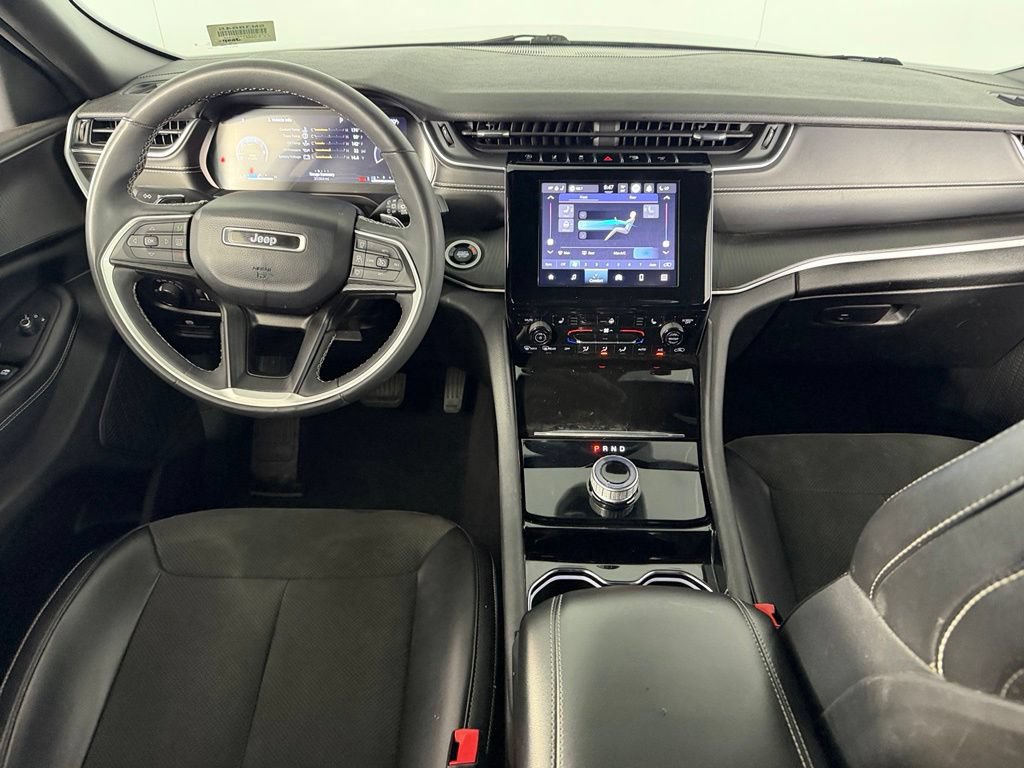 Used 2023 Jeep Grand Cherokee L Laredo AWD/4WD image 13