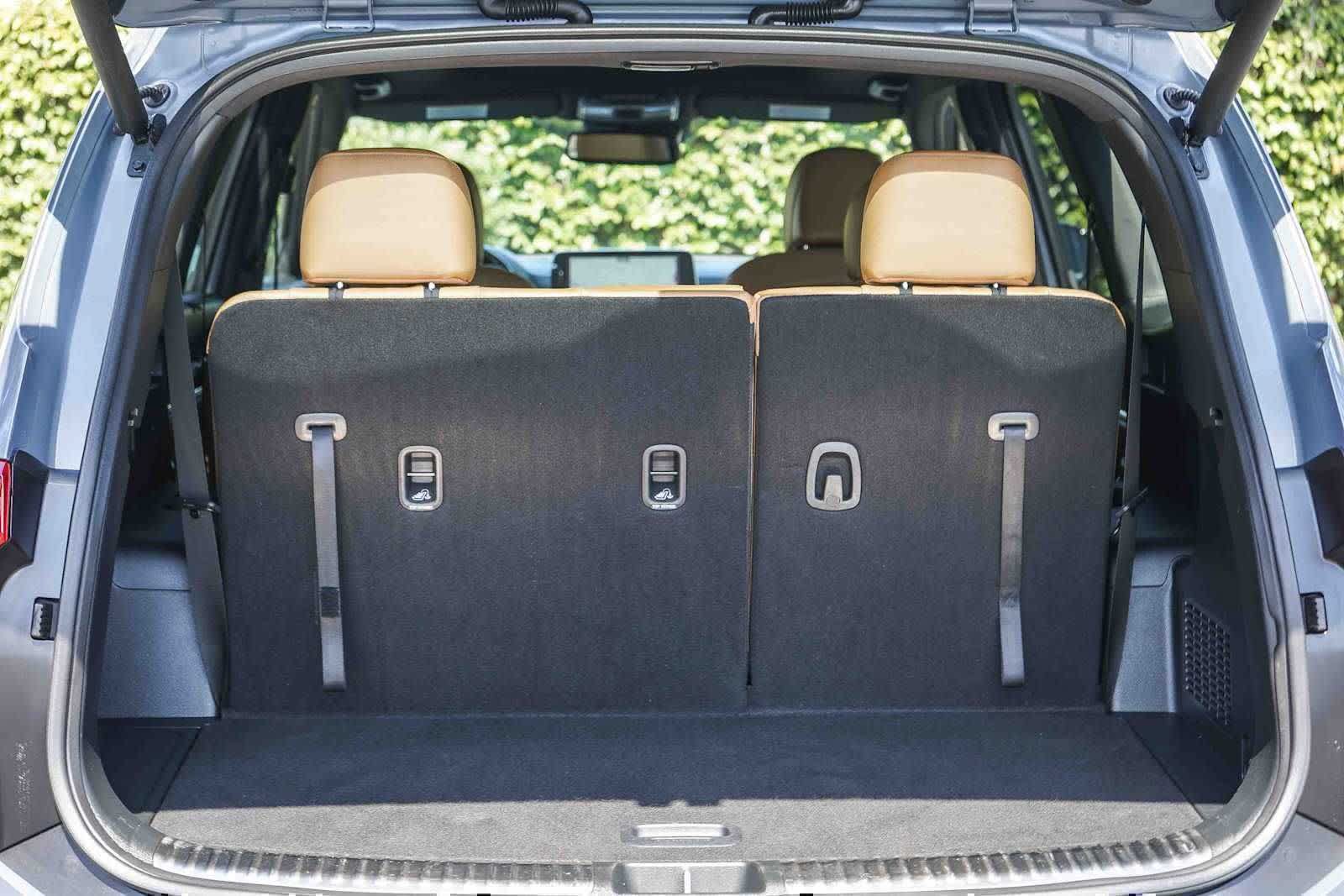 Used 2022 Kia Telluride SX w/ Nightfall Edition Package AWD/4WD image 29