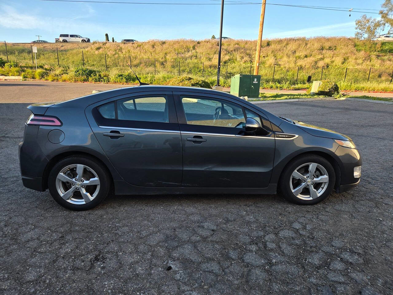 Used 2011 Chevrolet Volt Premium w/ Premium Trim Package image 19