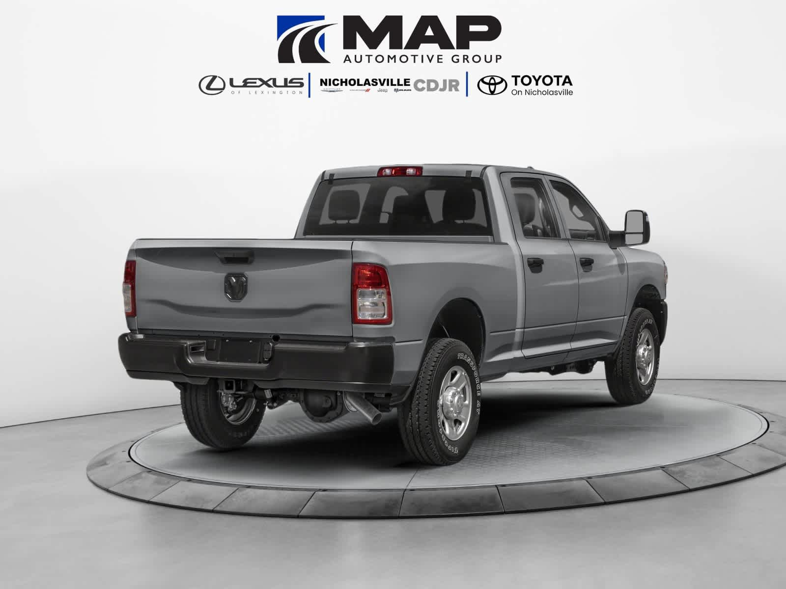 Used 2024 RAM 3500 Tradesman w/ Chrome Appearance Group AWD/4WD image 2