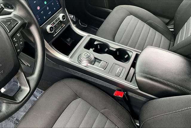 Used 2024 Ford Edge SE AWD/4WD image 17