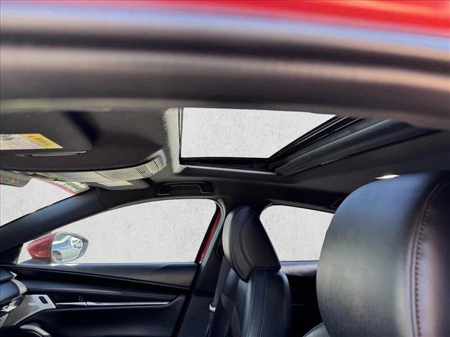 Used 2022 MAZDA MAZDA3 s FWD image 12