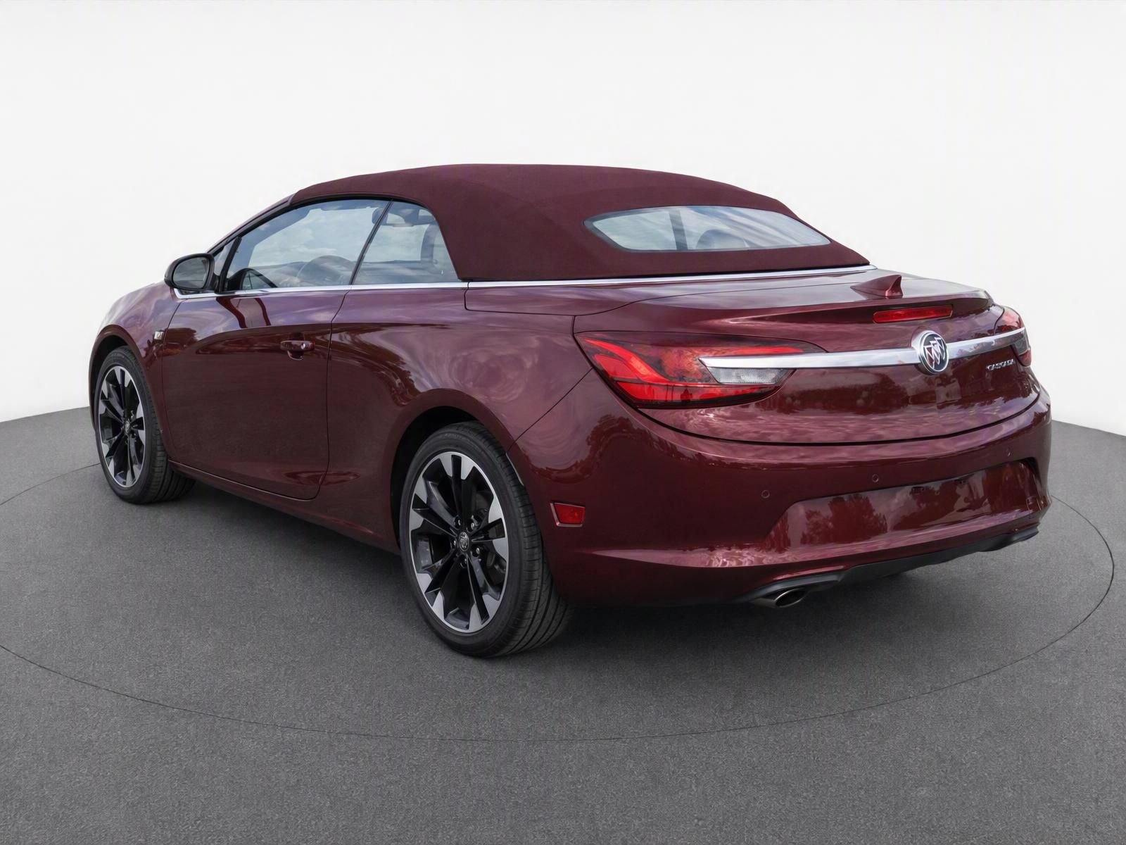 Used 2019 Buick Cascada Premium FWD image 3
