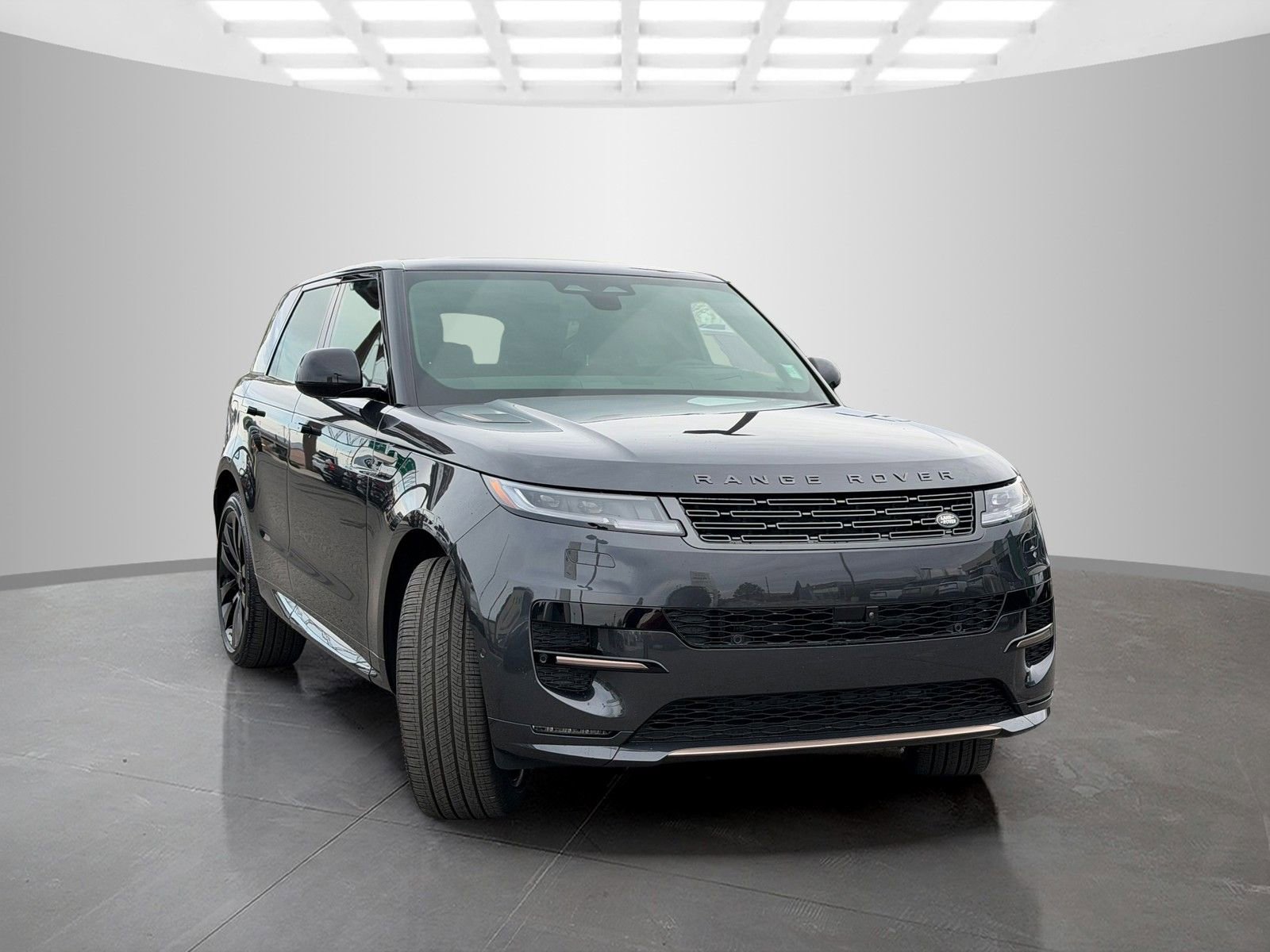 New 2026 Land Rover Range Rover Sport Dynamic SE image 3